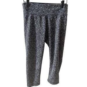 Adidas Black & White Capri Leggings size M